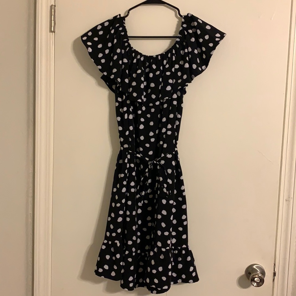 Short black and white polka dot dress